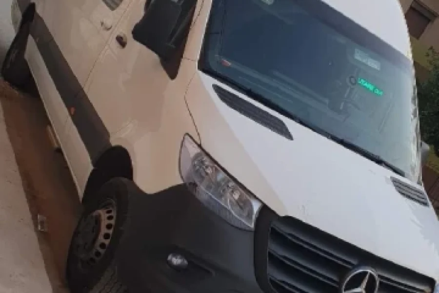 BUS MERCEDES SPRINTER 14 PLACES