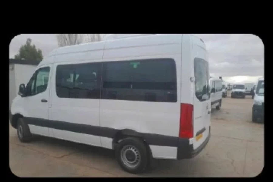 BUS MERCEDES SPRINTER 14 PLACES